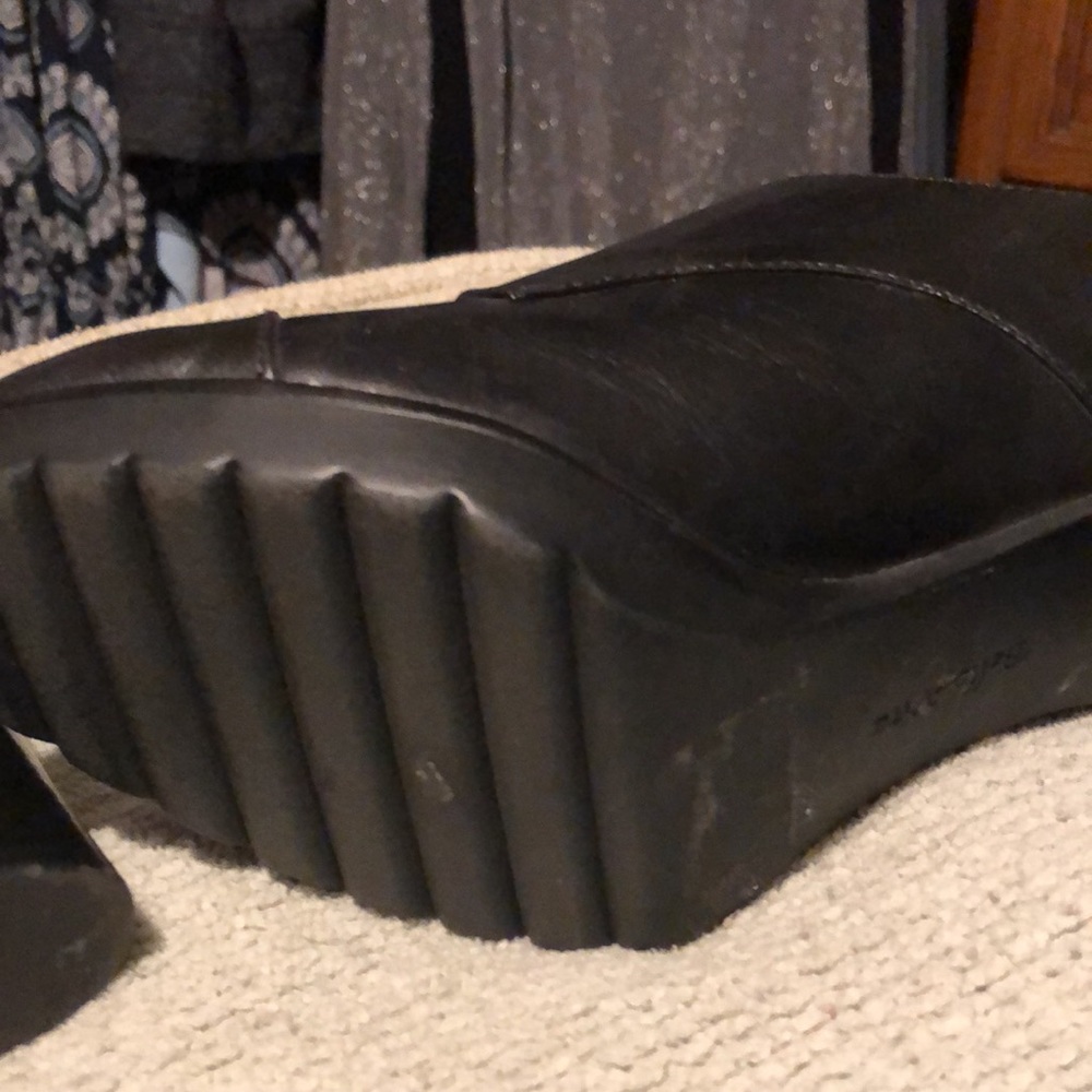Low top booties - Picture 4 of 6
